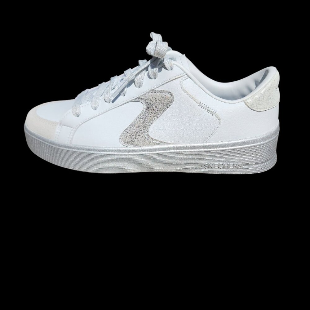 LADIES SKECHERS COURT & CLASSICS MEMORY FOAM AIR COOLED WHITE & SILVER SIZE 8